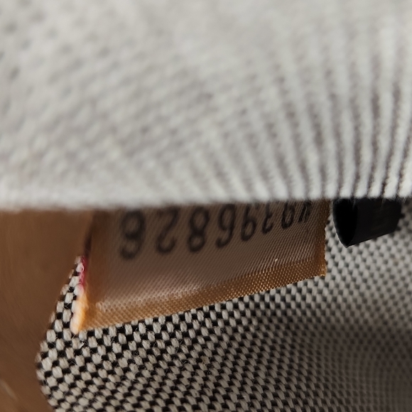 Dooney and Bourke Red Crossbody purse - Picture 8 of 13